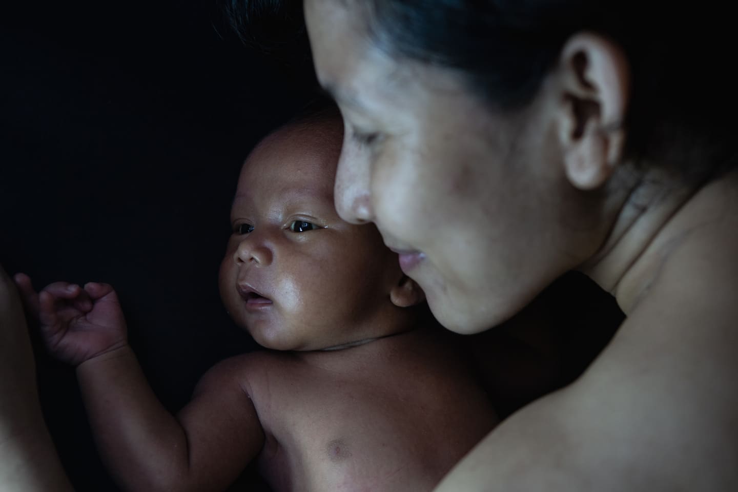Posibilidades de embarazo múltiple en la subrogación: guía para personas de El Salvador
